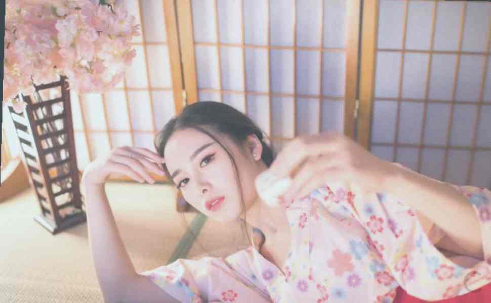 天哪！成都纹身辣妹HighSchoolGirls，身材炸裂巨乳肥臀，私密自拍视频流出！