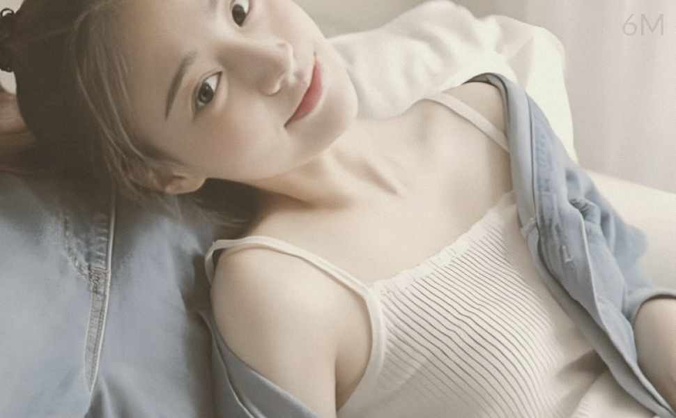 社会警示：缅甸夜市里的“双面”女孩，白天辛劳晚上绽放，背后折射什么？