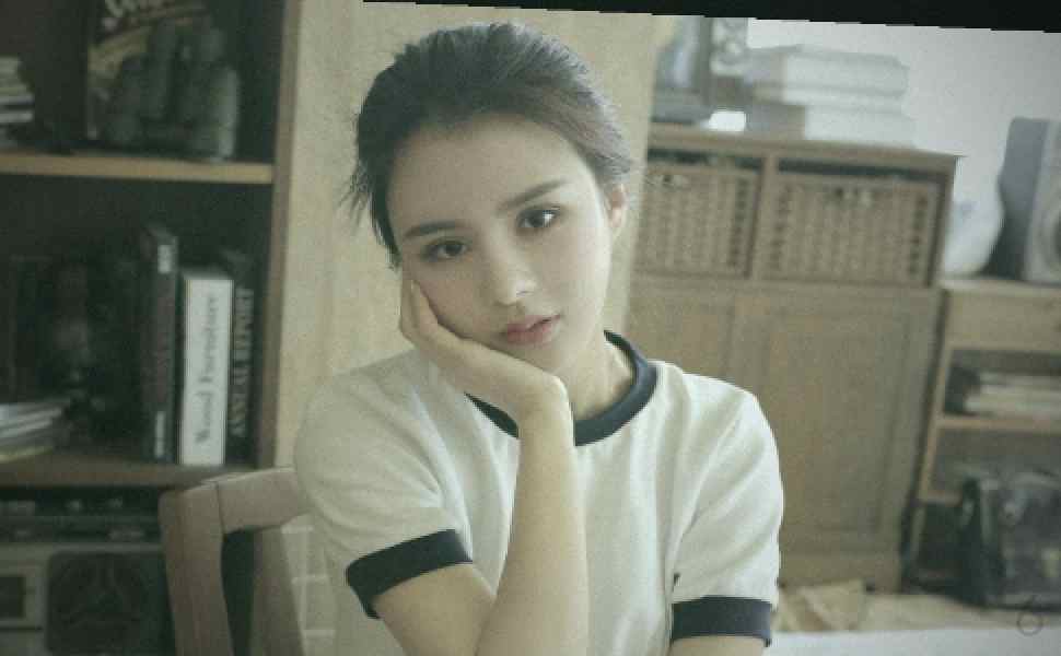 福清已婚女谢秋艳刚领离婚证，清纯外表下裸聊视频遭疯传