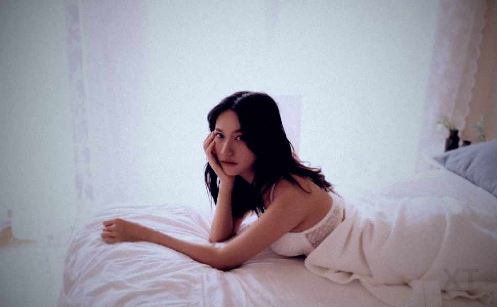 双马尾妹子美甲店被遥控跳蛋整到高潮 座位湿透老板怒换椅